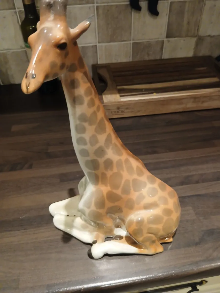 Collectible  Girrafe - Image 1