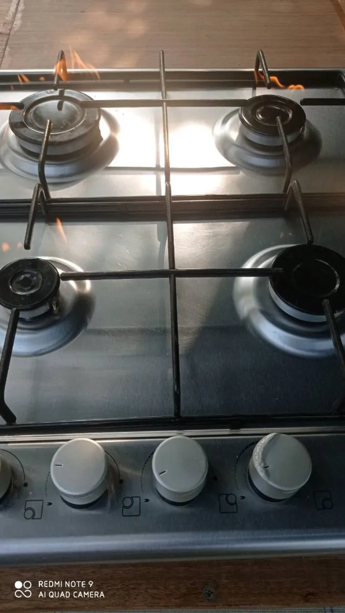 Gas hob - Image 2