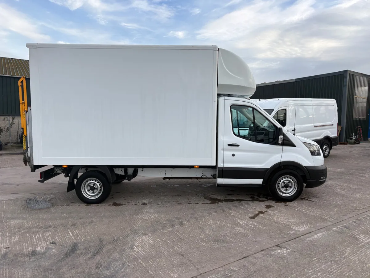 2022 Sept Ford Transit 350 Luton body & Tail lift - Image 2
