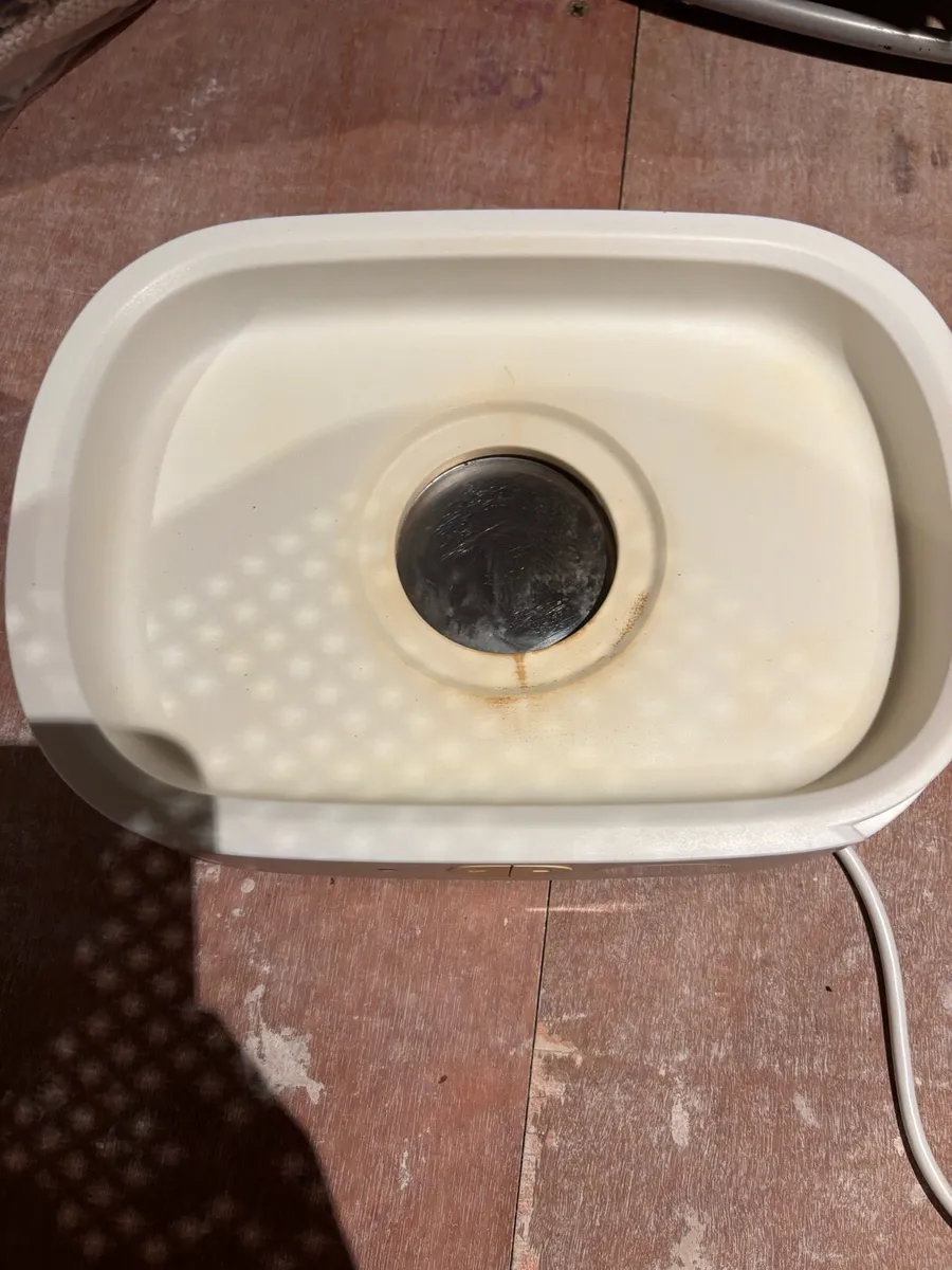 Tommee Tippee electric steam sterilizer - Image 3