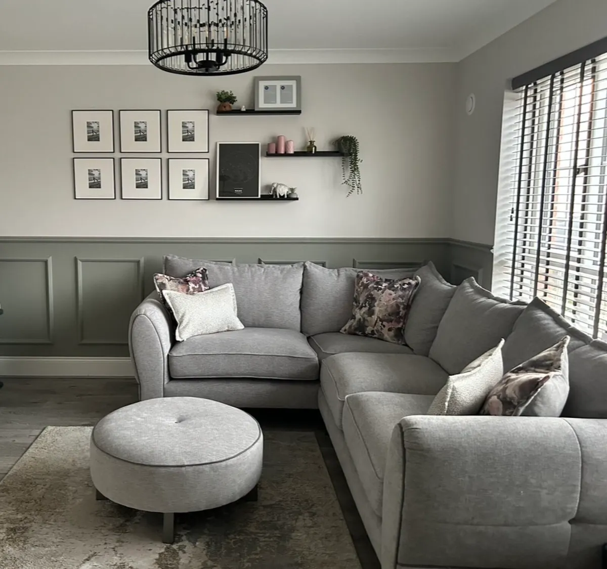 Corner Couch with matching footstool - Image 1