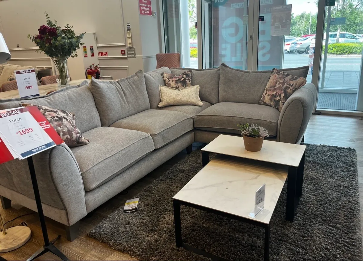 Corner Couch with matching footstool - Image 4
