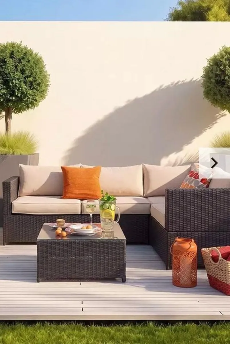 Corner garden suite - Image 3