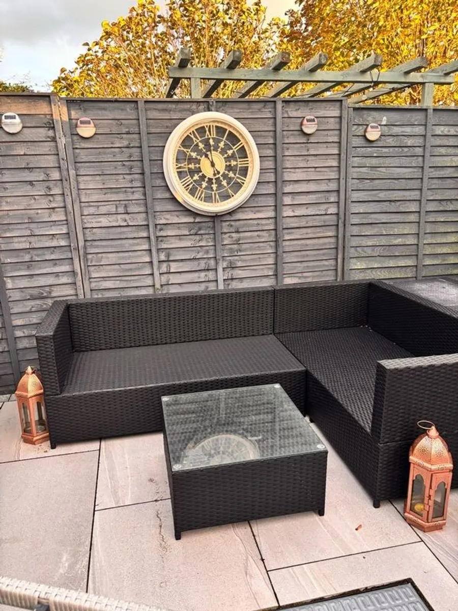 Corner garden suite - Image 4