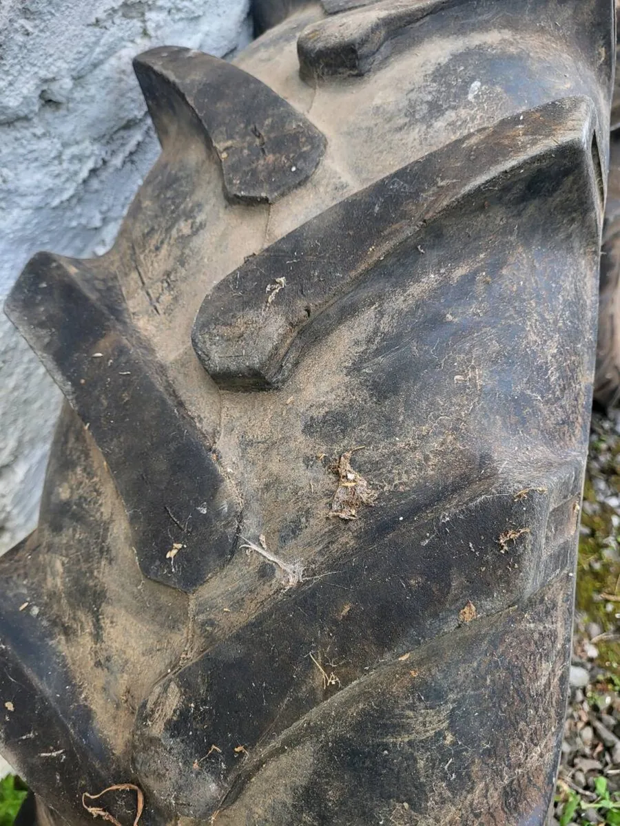 Tractor tyres - Image 3