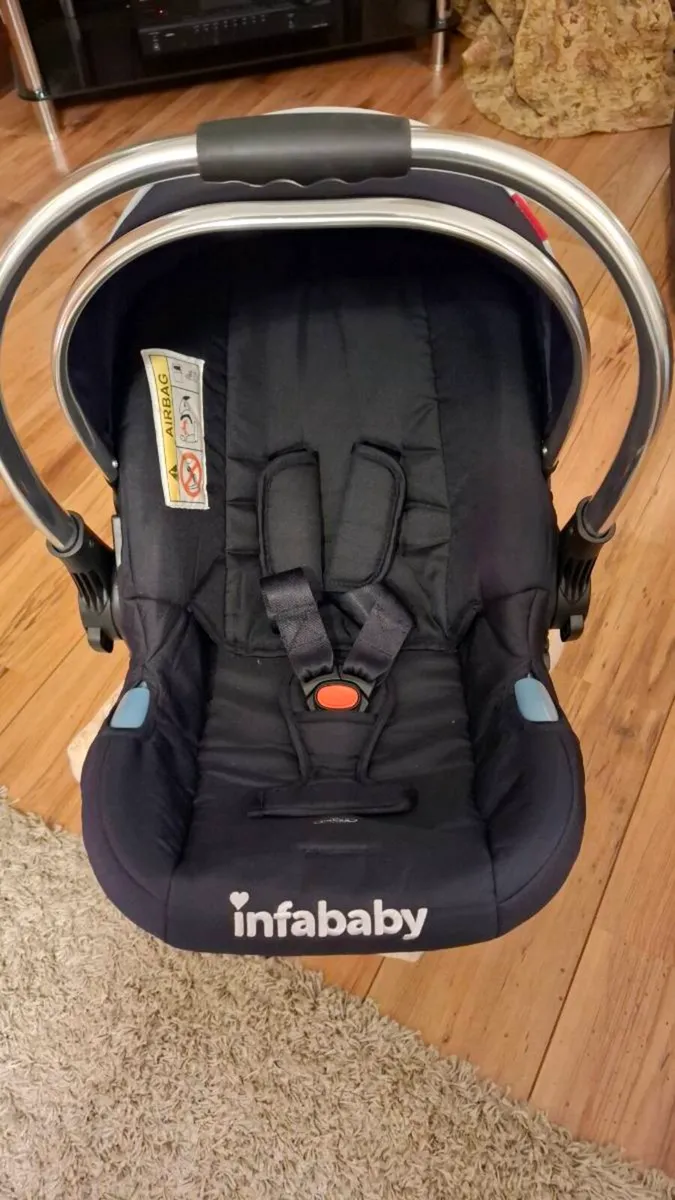Infant car seat - Image 2