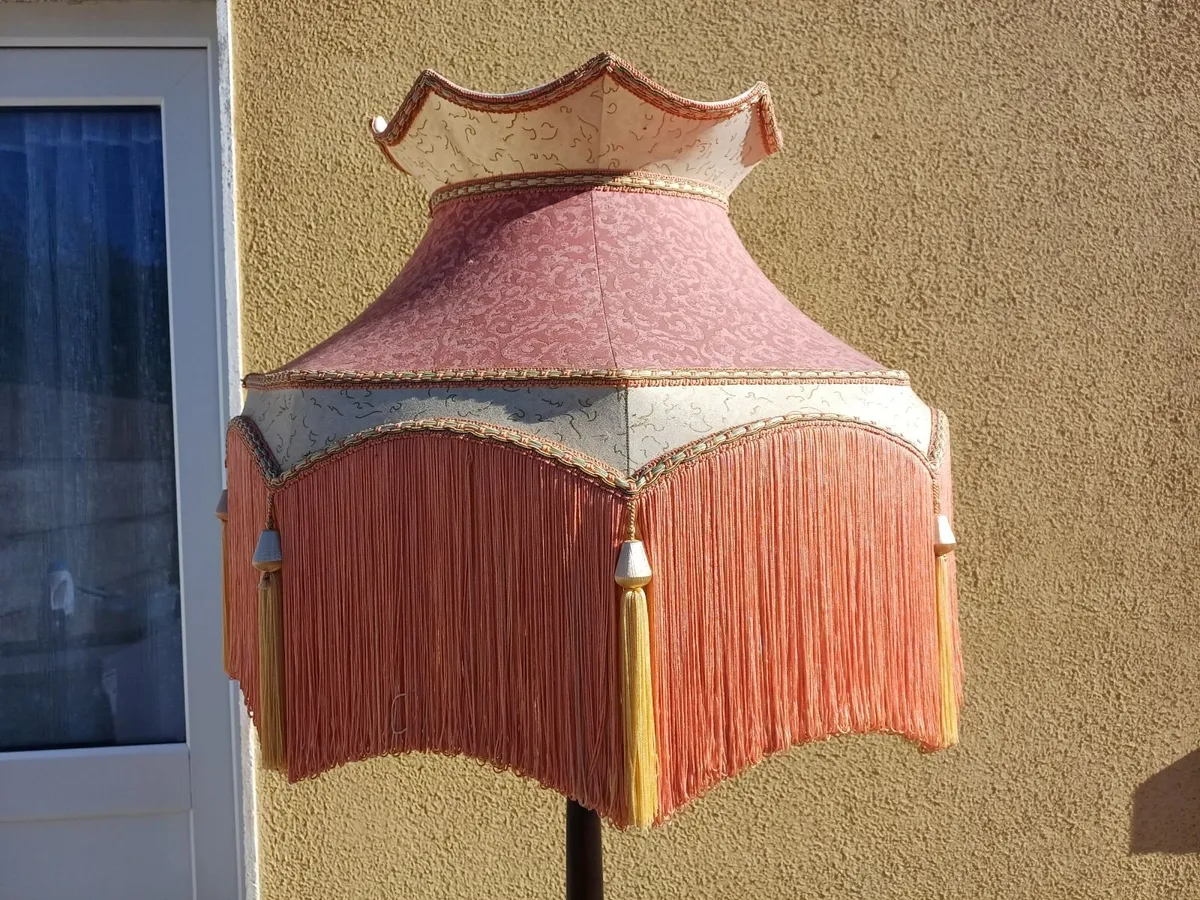 1940/50s  Mahogany Floor Lamp - Image 3
