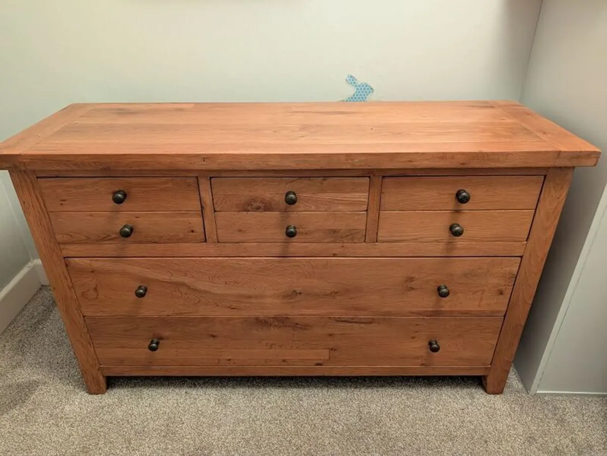 Beautiful solid wood Chest of Drawers - Image 1