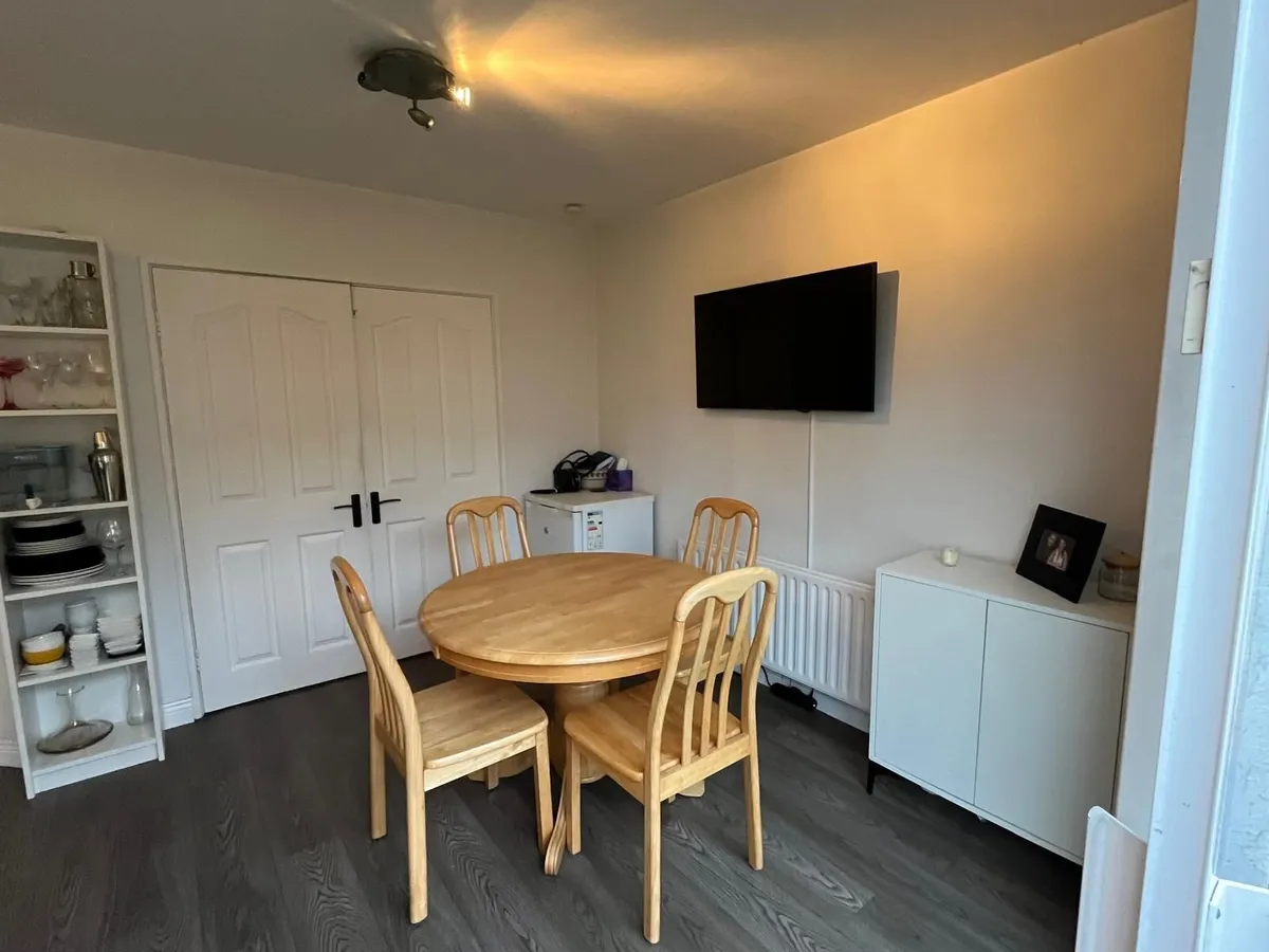 Extendable Dining Set (Round Table + 4 Chairs) - Image 1