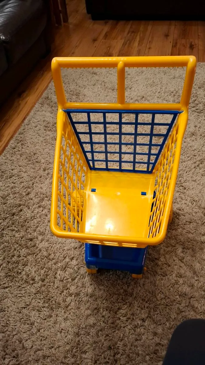 Kids shopping trolley - Image 2