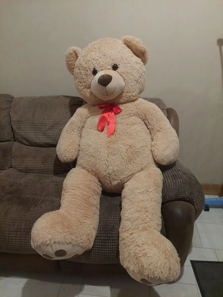 Large plush teddy bear - Image 2