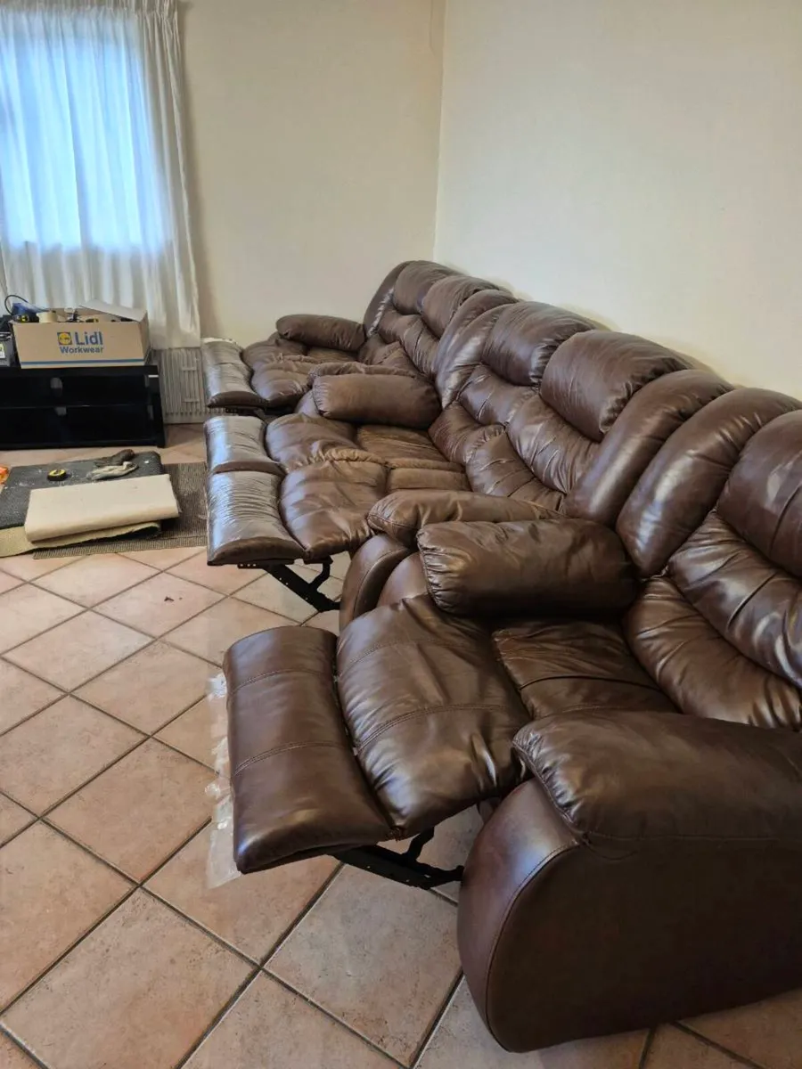 couches - Image 2