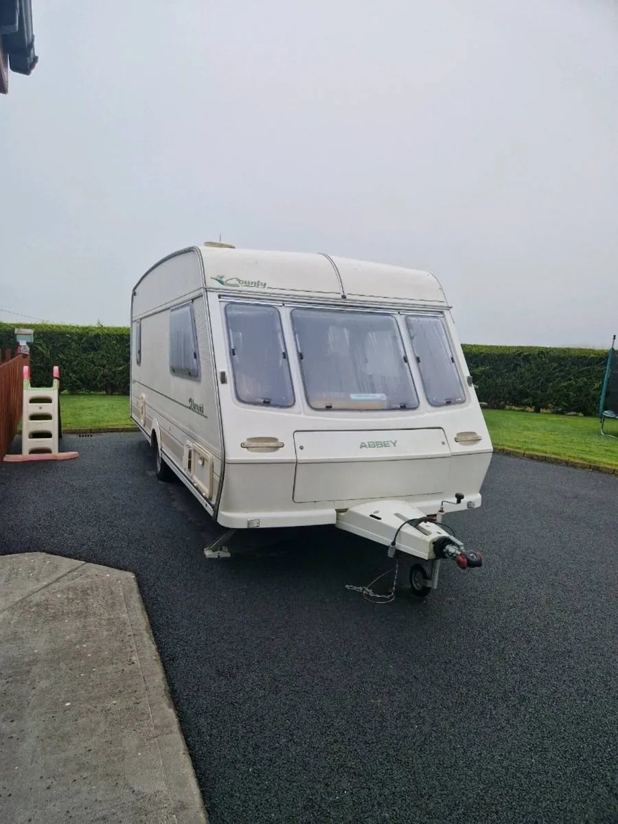 Caravan - Image 2