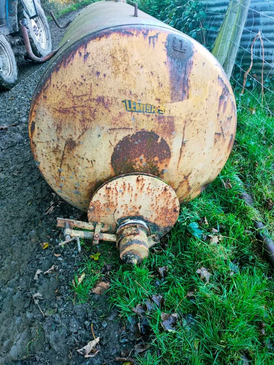 Water tank - Image 4