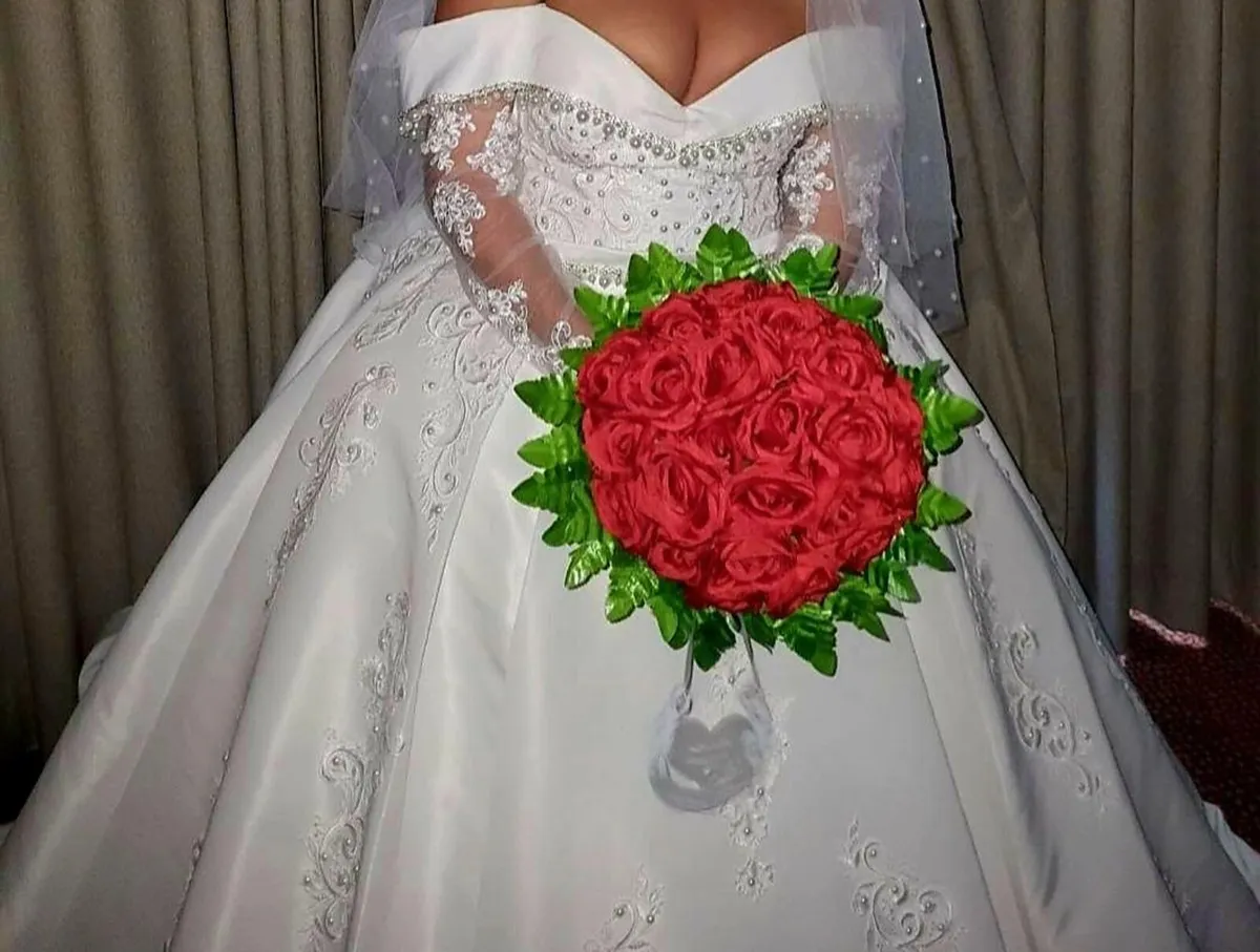 Wedding bouquets - Image 4