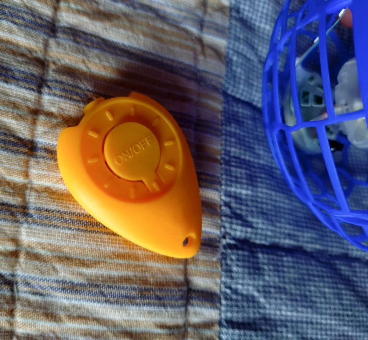 Automatic Flying Plastic Ball (used). - Image 4
