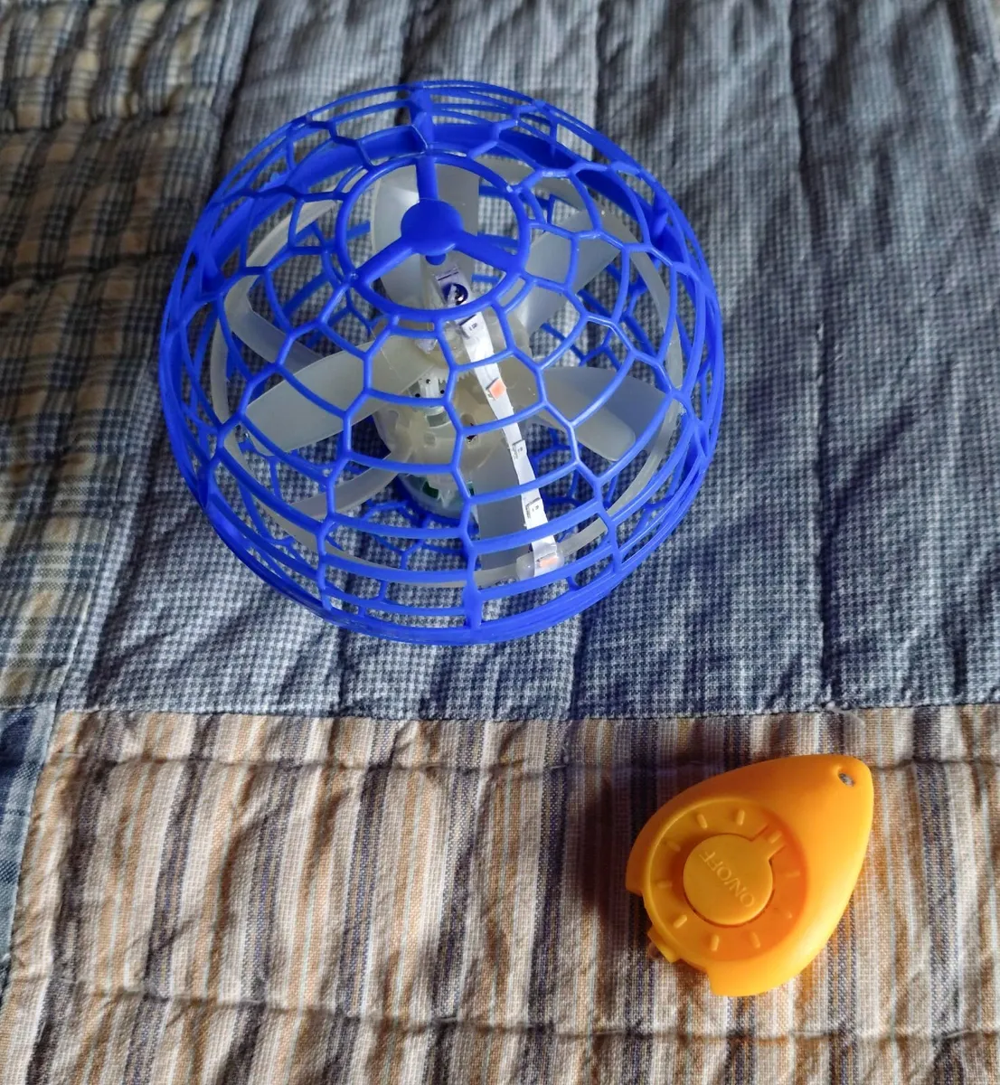 Automatic Flying Plastic Ball (used). - Image 2
