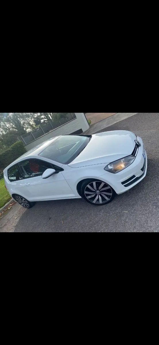 Volkswagen Golf 2014 - Image 1