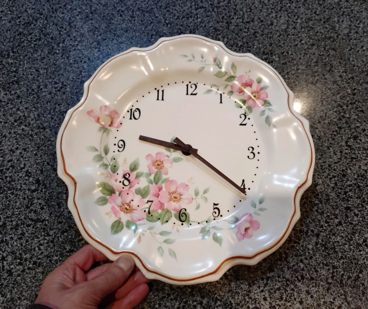 Plastic Flowery Kitchen Wall Clock (used). - Image 1