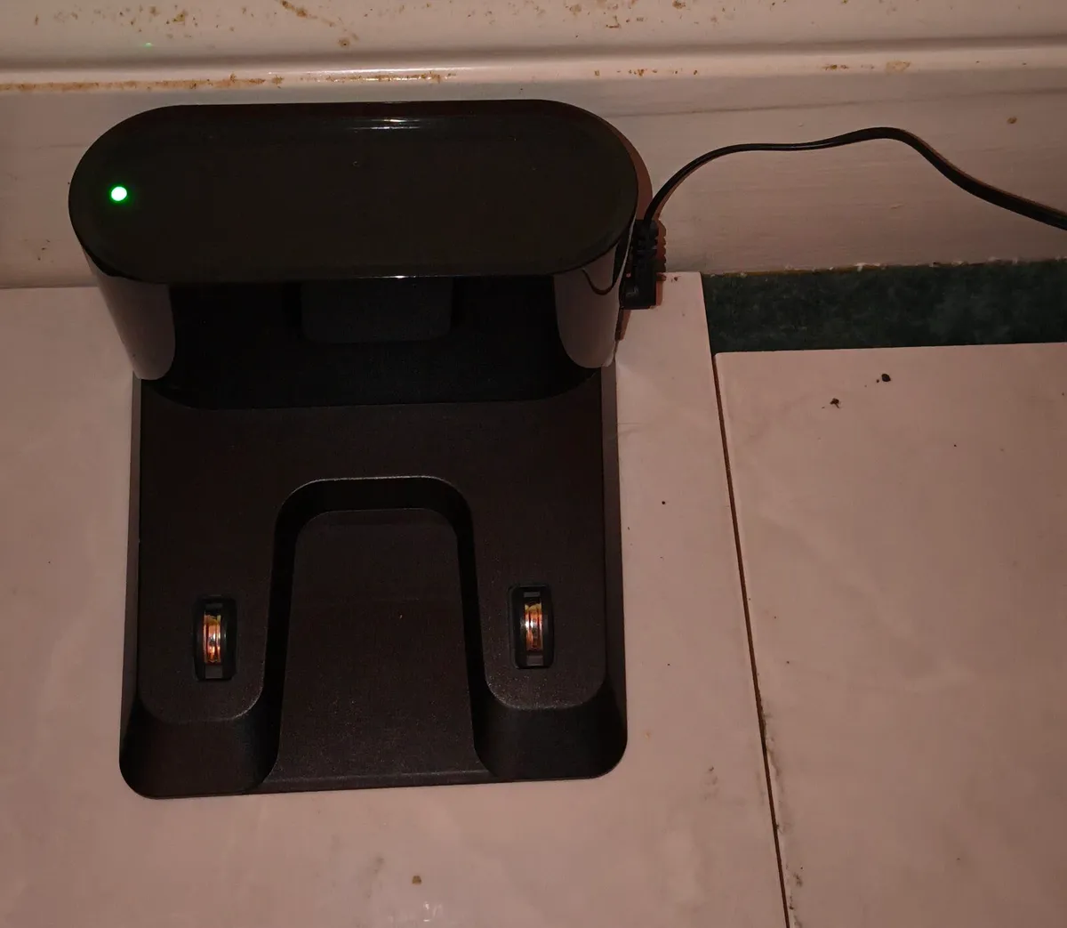 Robot Vacuum Cleaner and Mop - Image 3