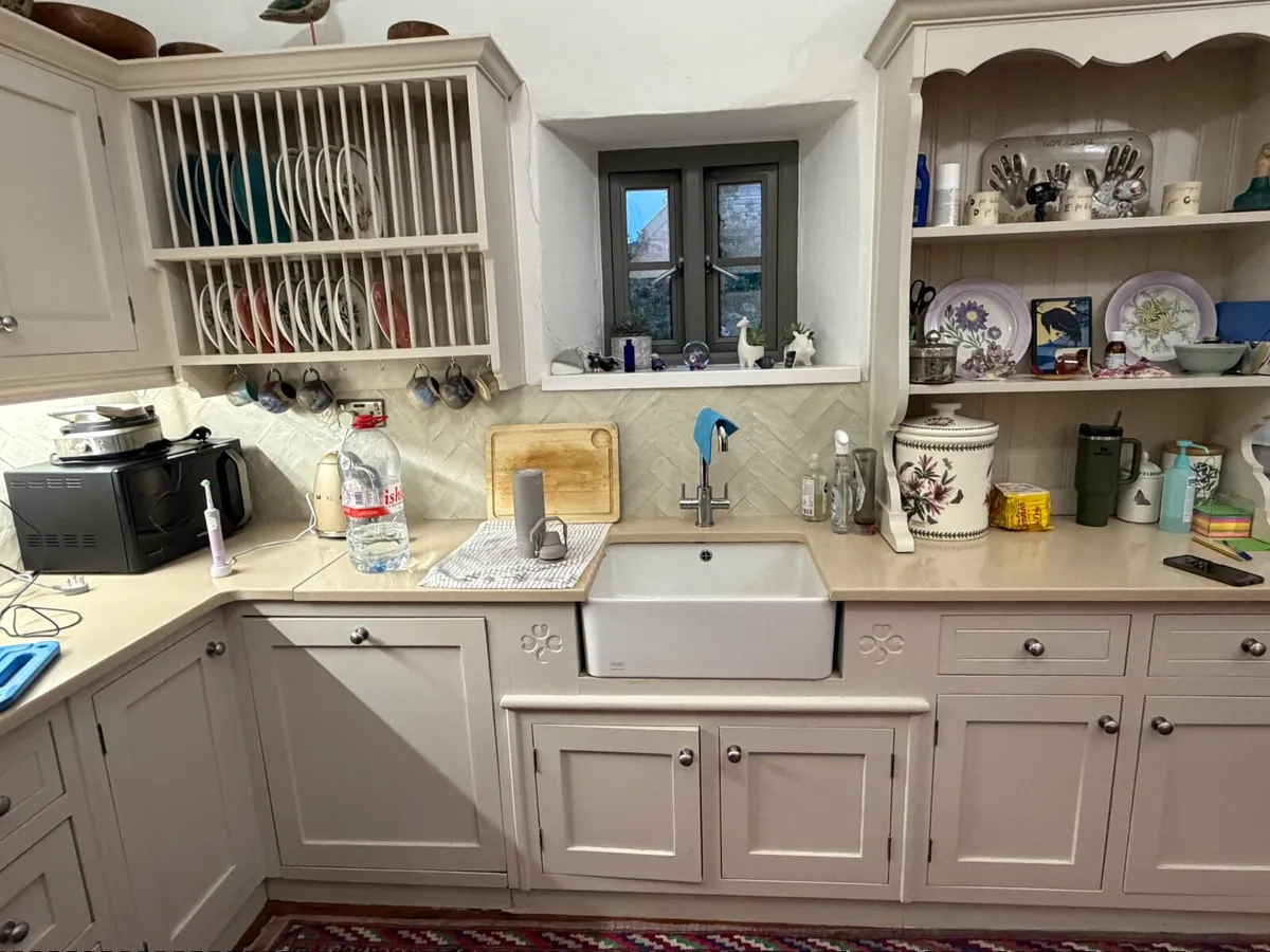 Granite countertop - Image 2