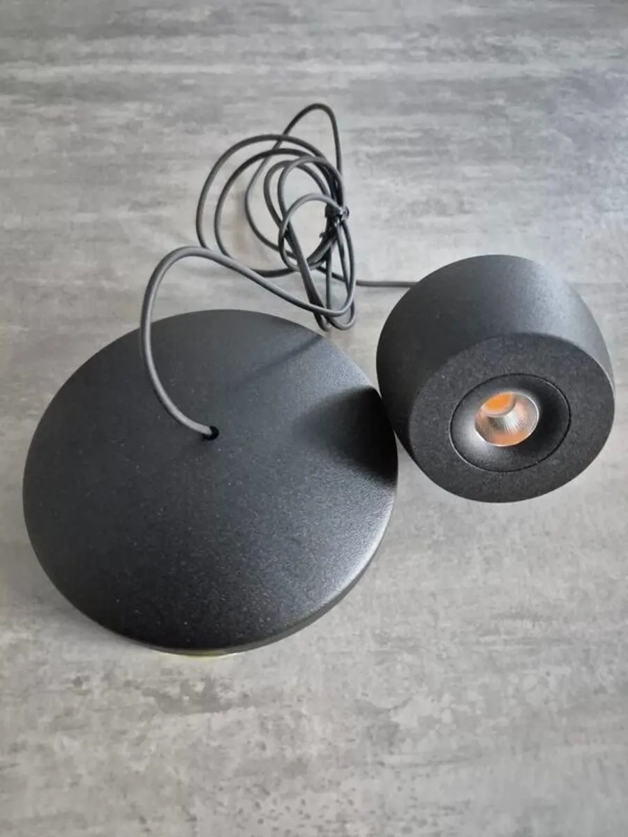 New Set of 4 Intra Lighting Biba Edgy LED Pendant Lights Matte Black Designer - Image 3