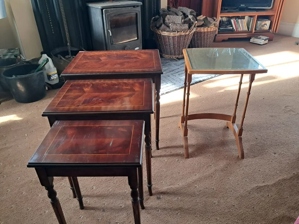small table , bedside lockers - Image 3