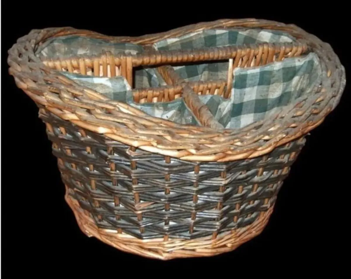 Vintage Harrods Wicker 4-Bottle Wine Carrier - Image 3
