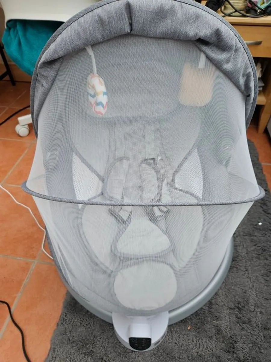 Helangel Electric Baby Swing w/ App Control - Image 2
