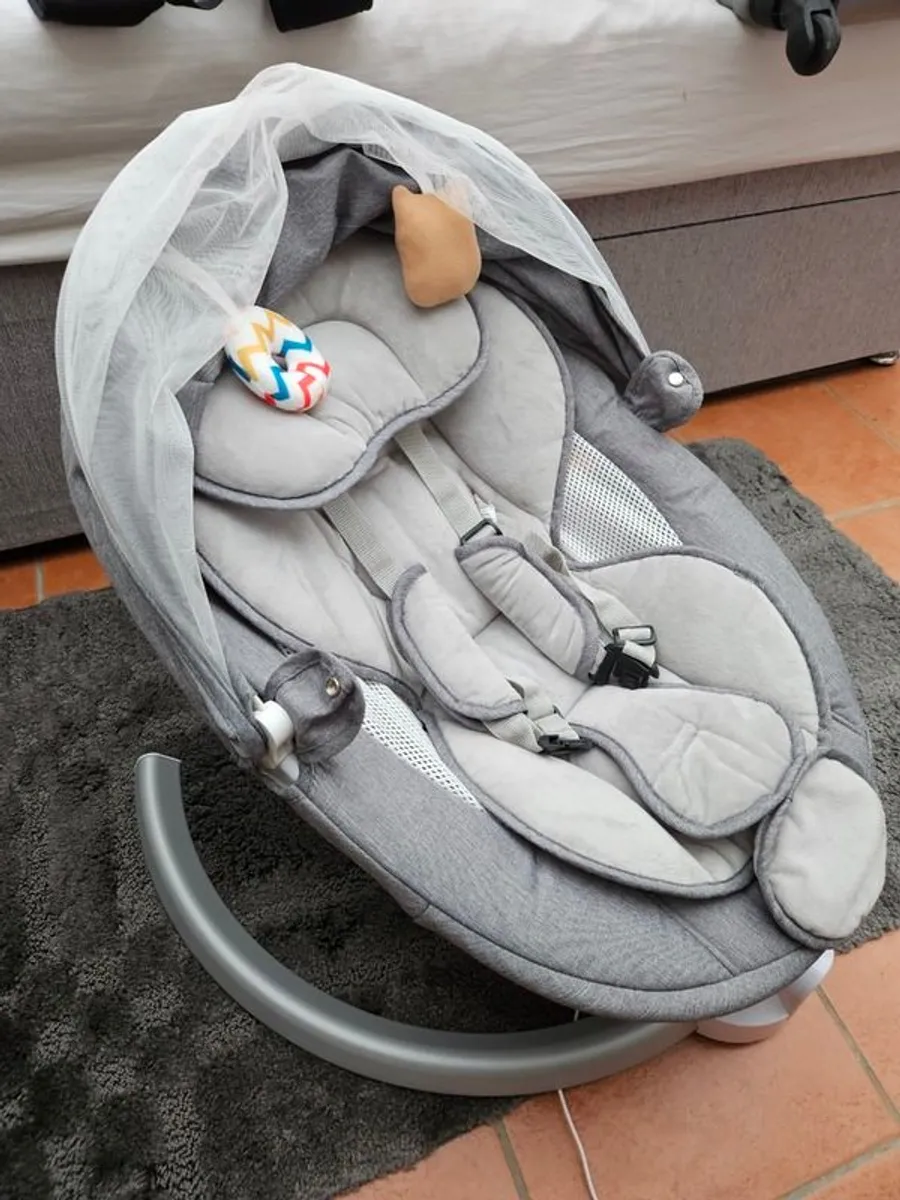 Helangel Electric Baby Swing w/ App Control - Image 4