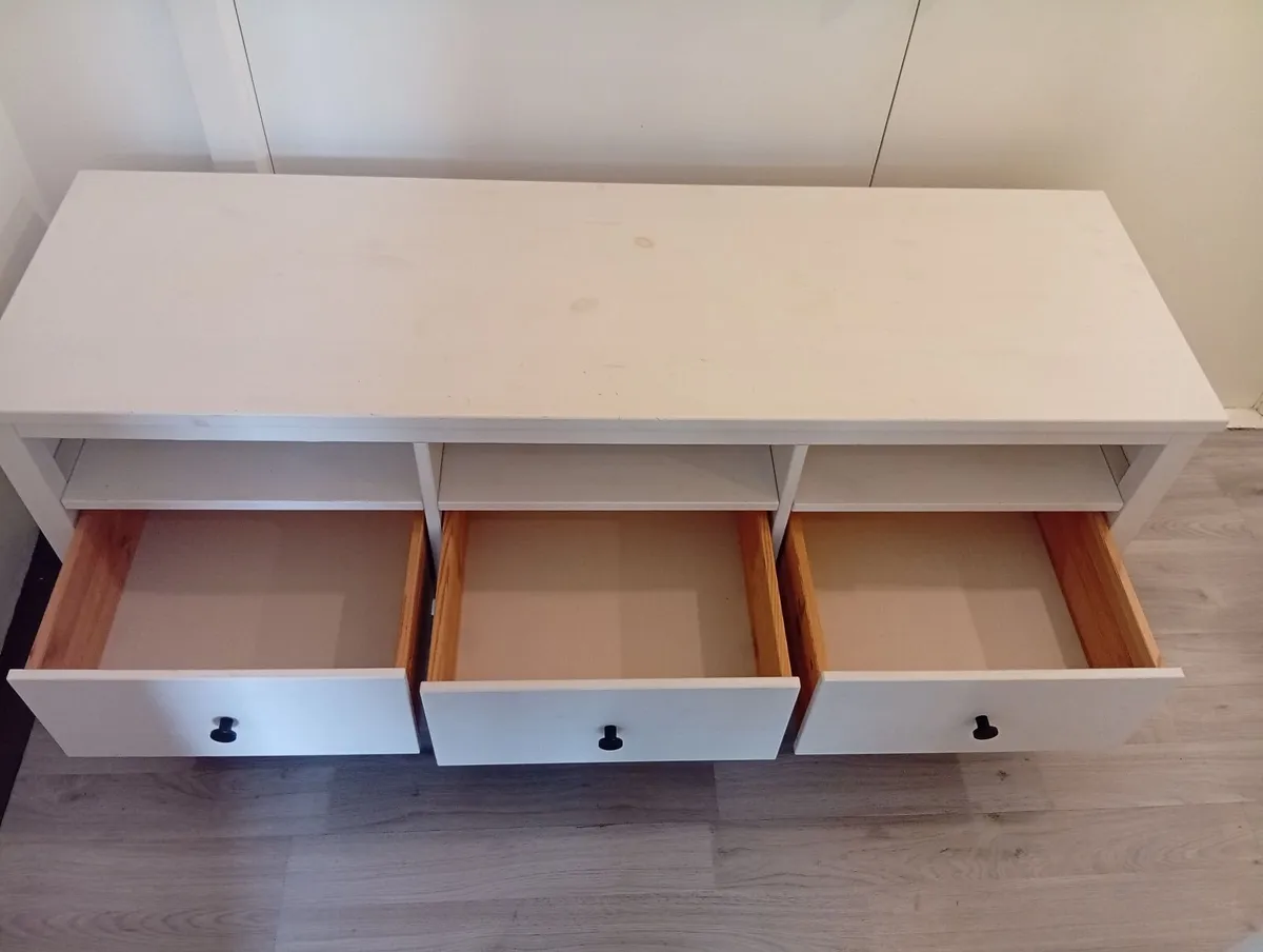 Quality Solid Tv Unit Bench - Image 4