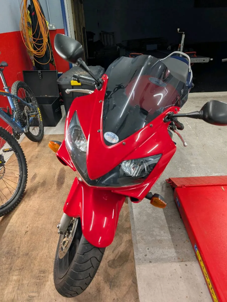 Honda CBR600F - Image 2