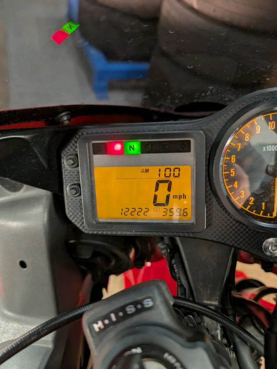 Honda CBR600F - Image 4