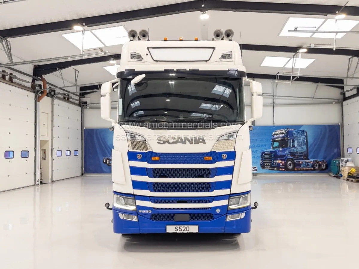 2019 SCANIA S520 V8 HIGHLINE - Image 3