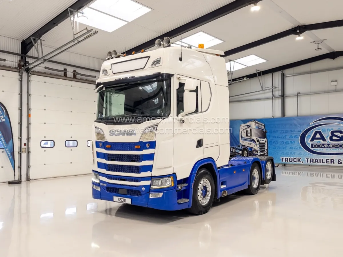 2019 SCANIA S520 V8 HIGHLINE - Image 4
