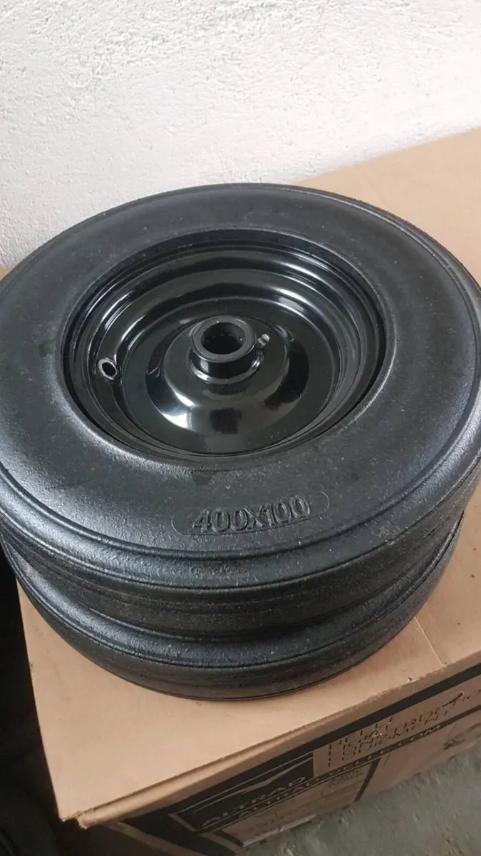 Cement mixer wheels - Image 2