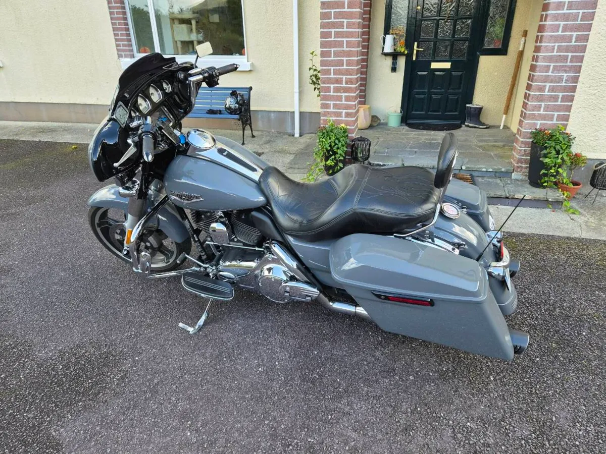 Harley Davidson Street Glide Special - Image 4