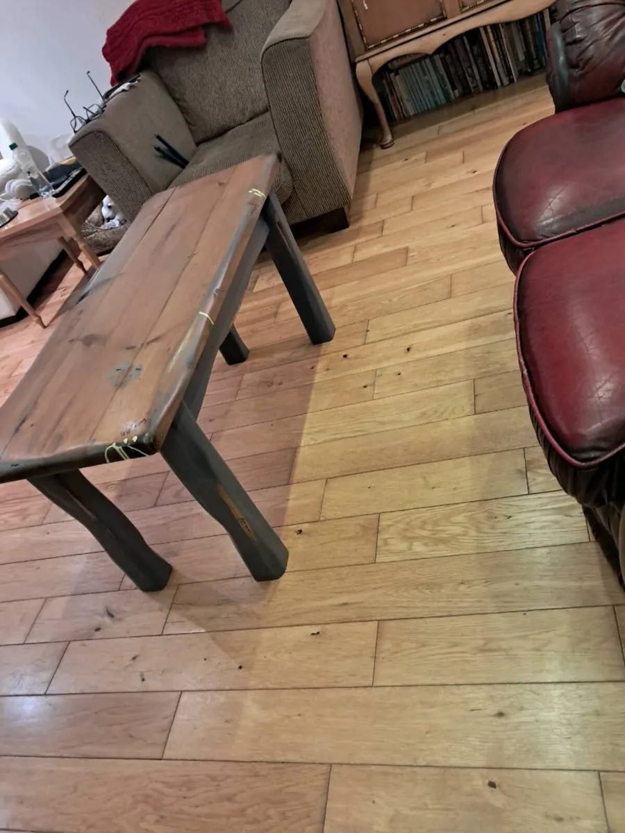 Hand made coffee table from recycled wood - Image 2