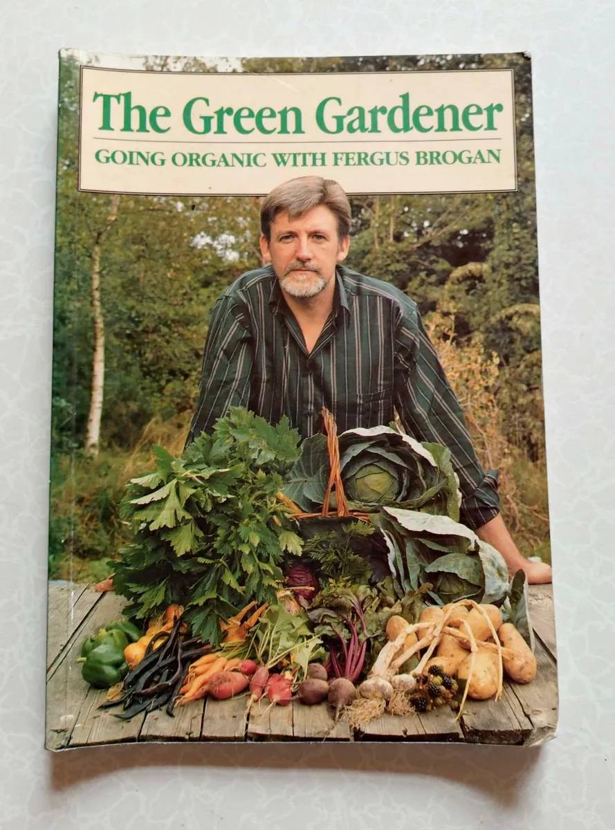 Gardening Books (used). - Image 3