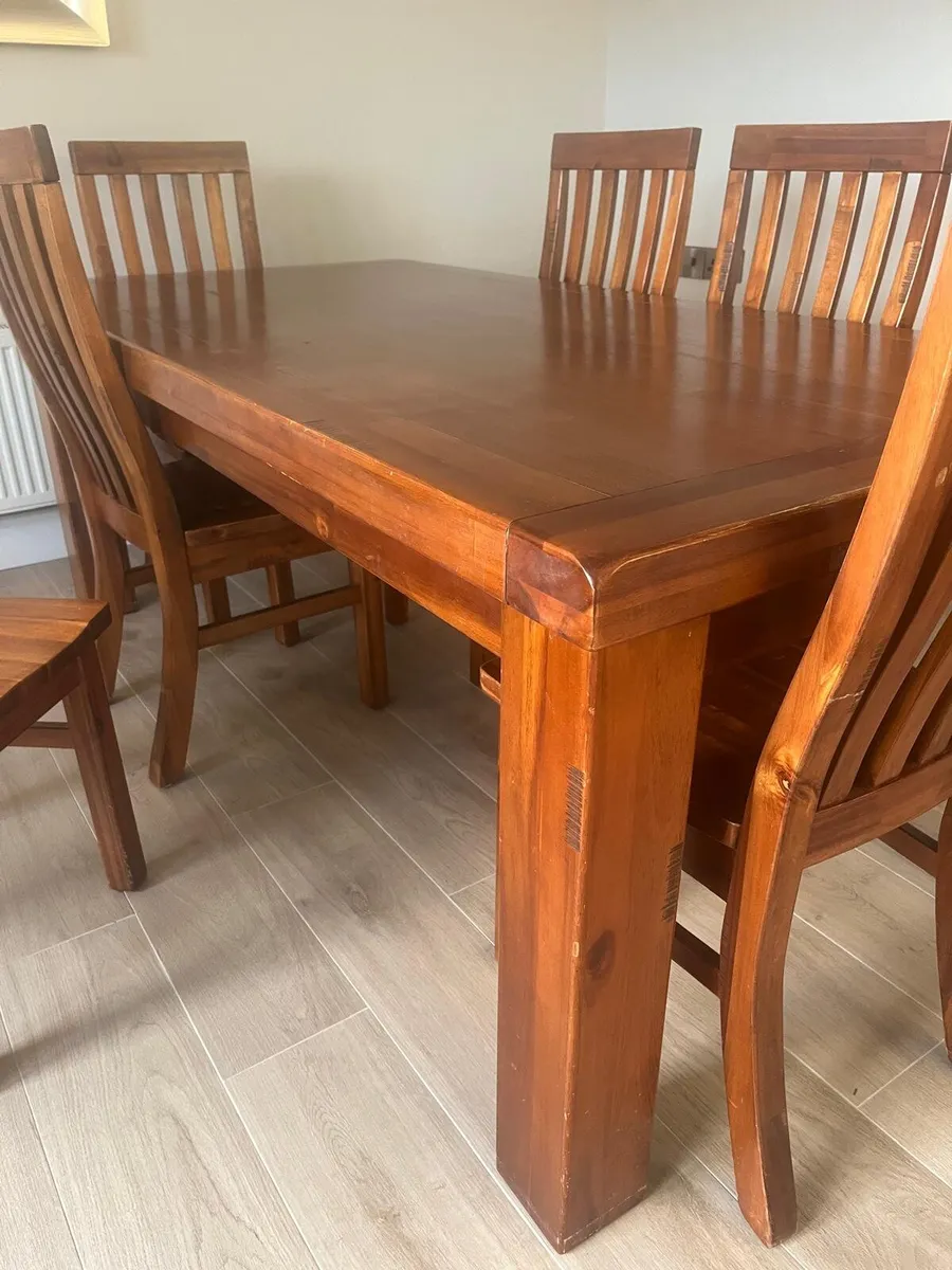 Solid Oak Table and chairs - Image 2