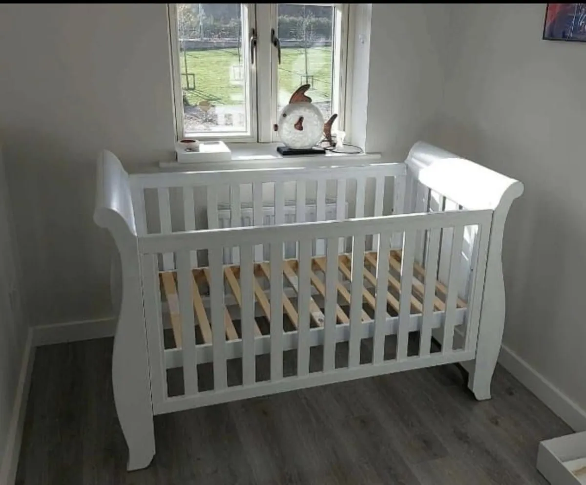 Baby Cot - Image 1