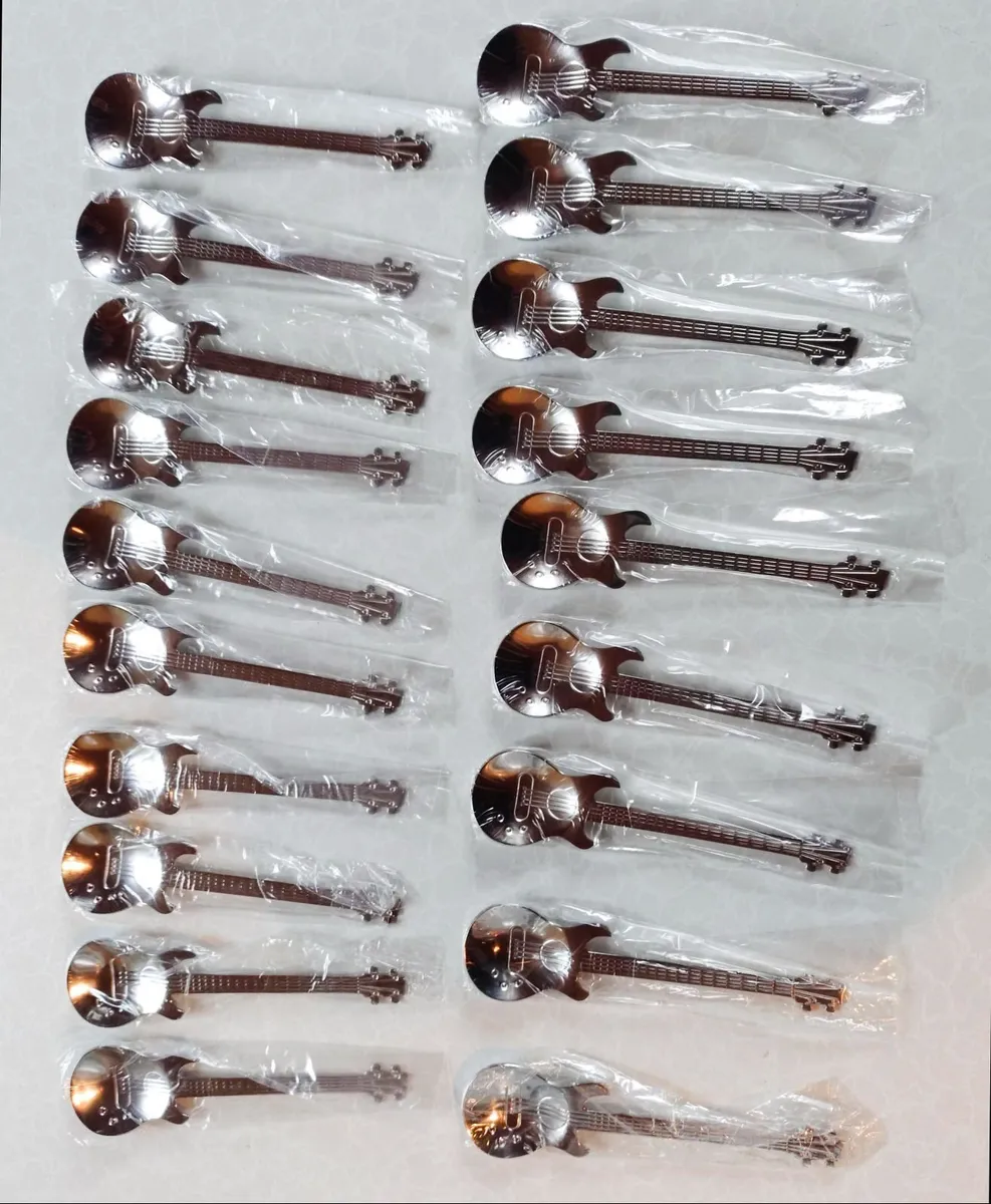 19 Stainless Steel Guitar Shaped Spoons (new). - Image 1