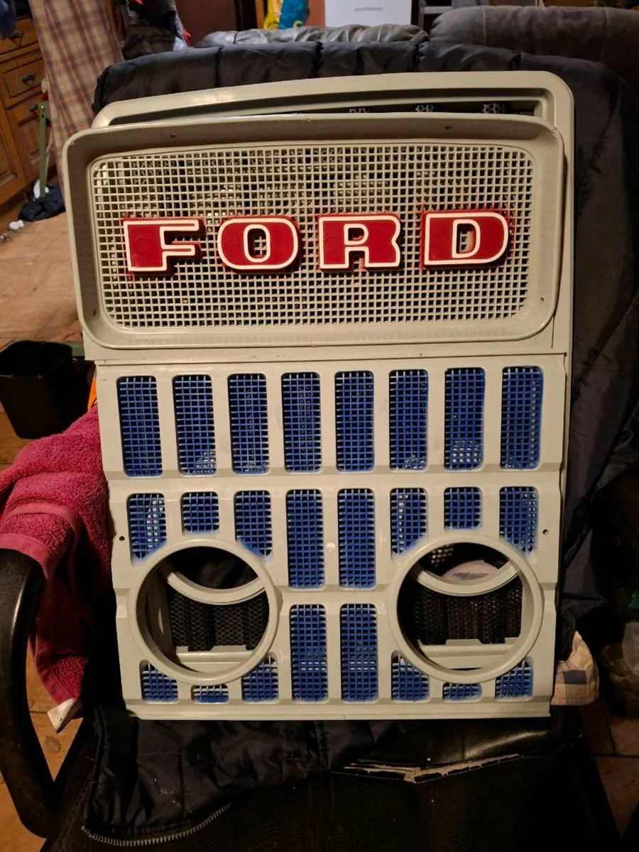 Ford Front Grills - Image 3