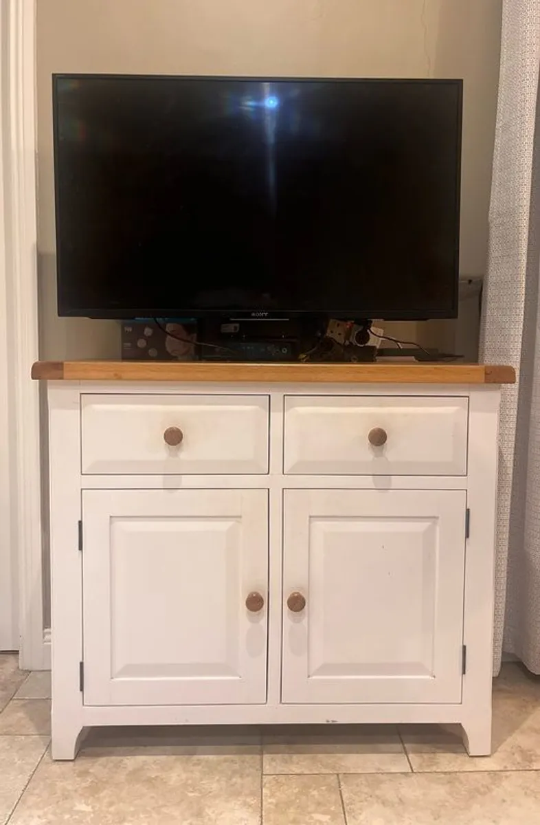 Dresser & Sideboard - Image 2