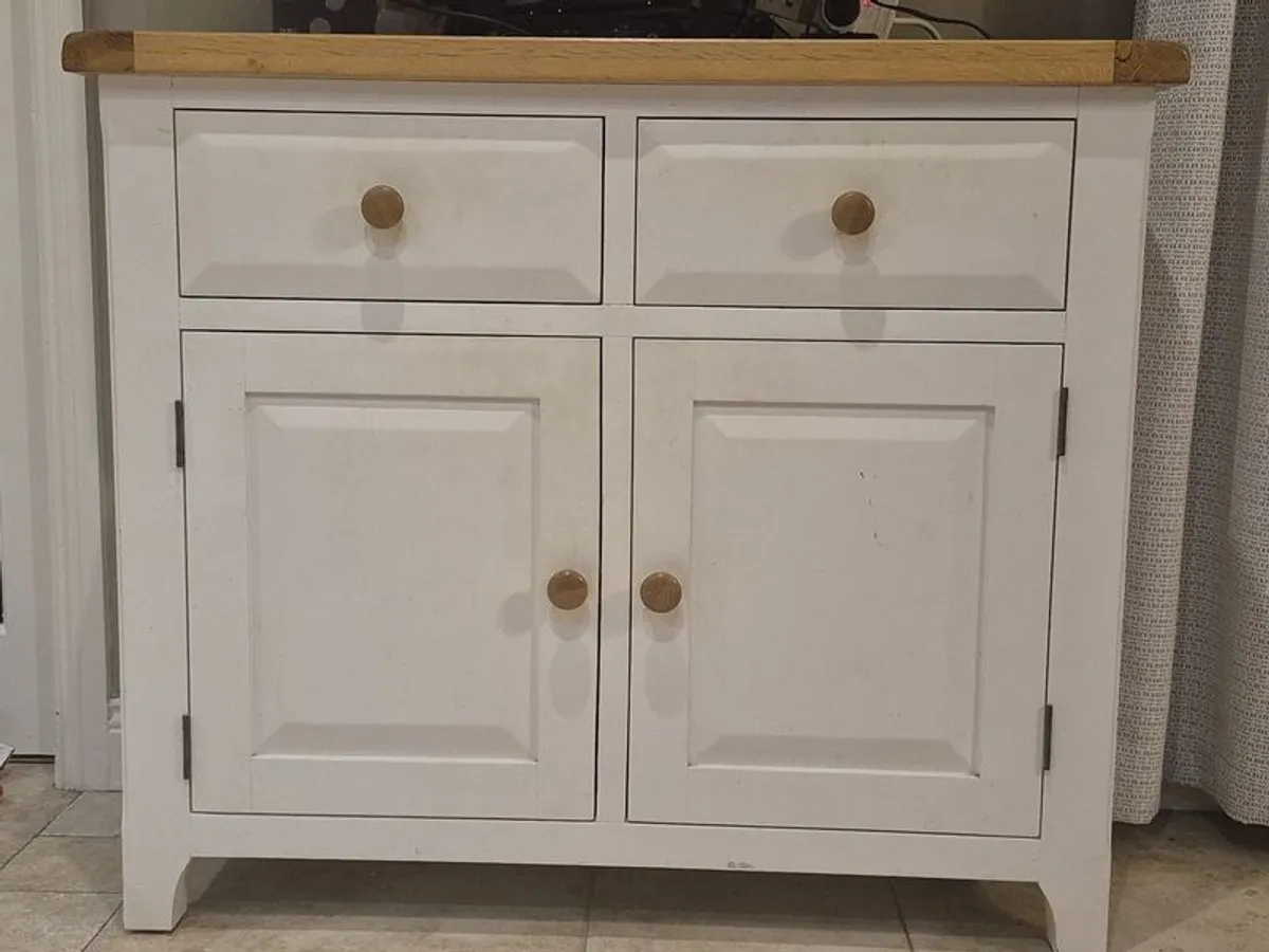 Dresser & Sideboard - Image 3