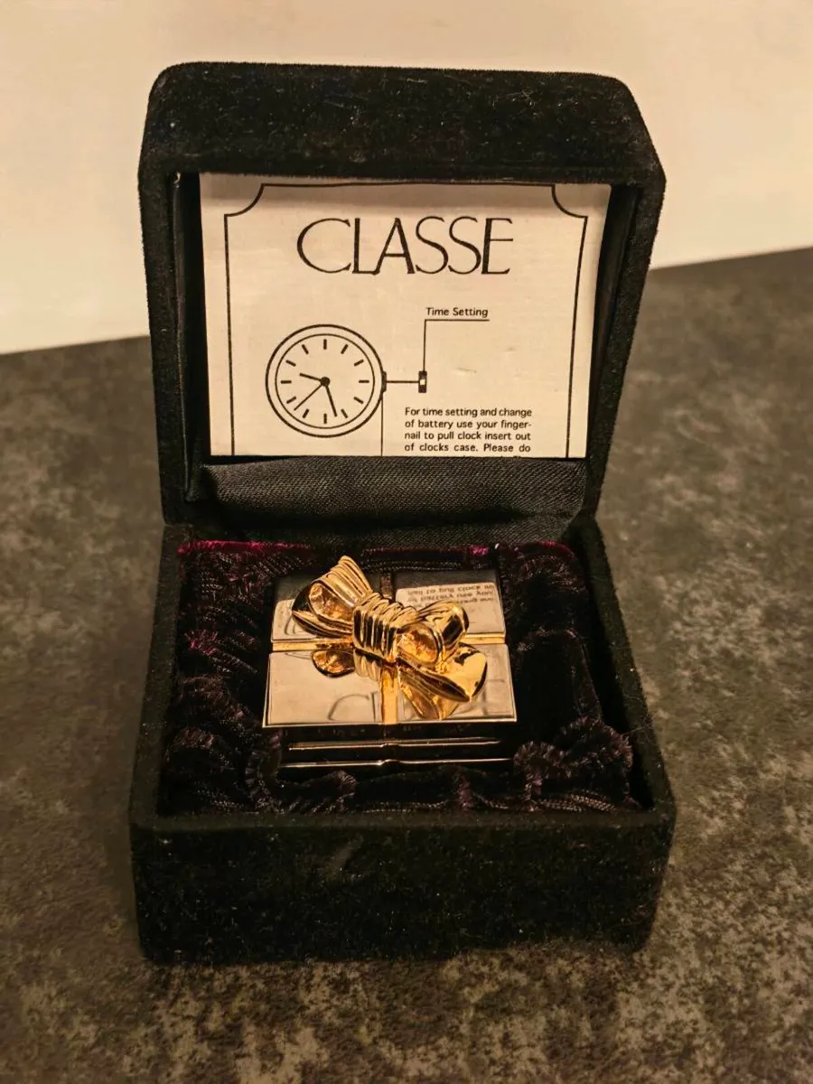 Miniature Present Clock In Box - Image 1