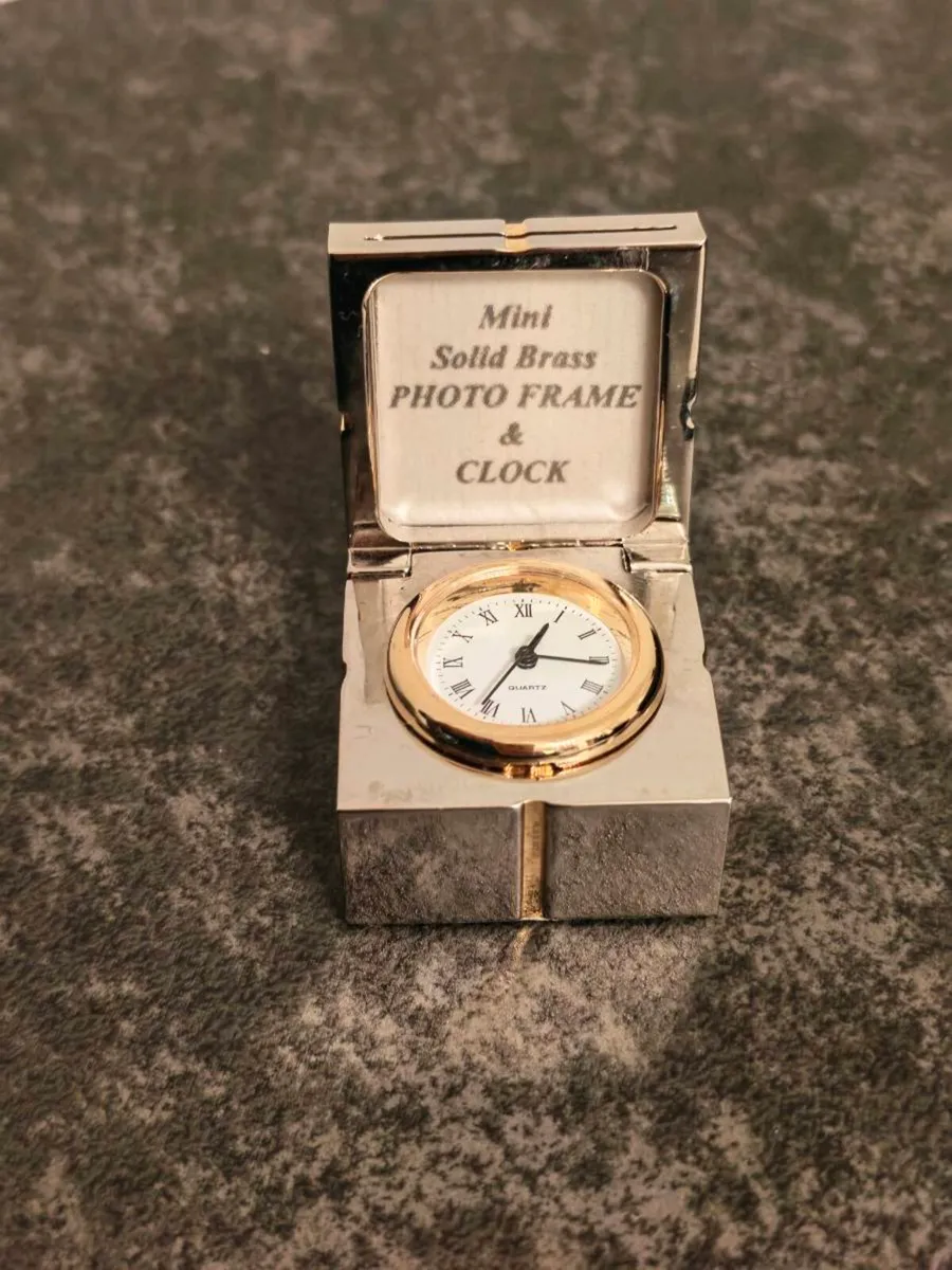Miniature Present Clock In Box - Image 4