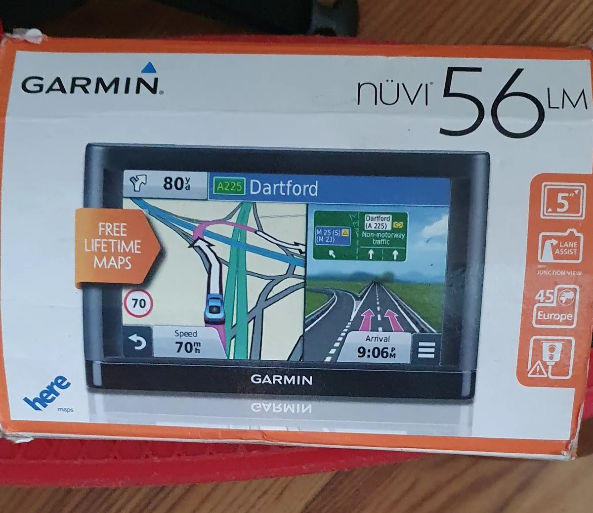 Garmin nuvi 56LM Europe with lifetime maps - Image 1