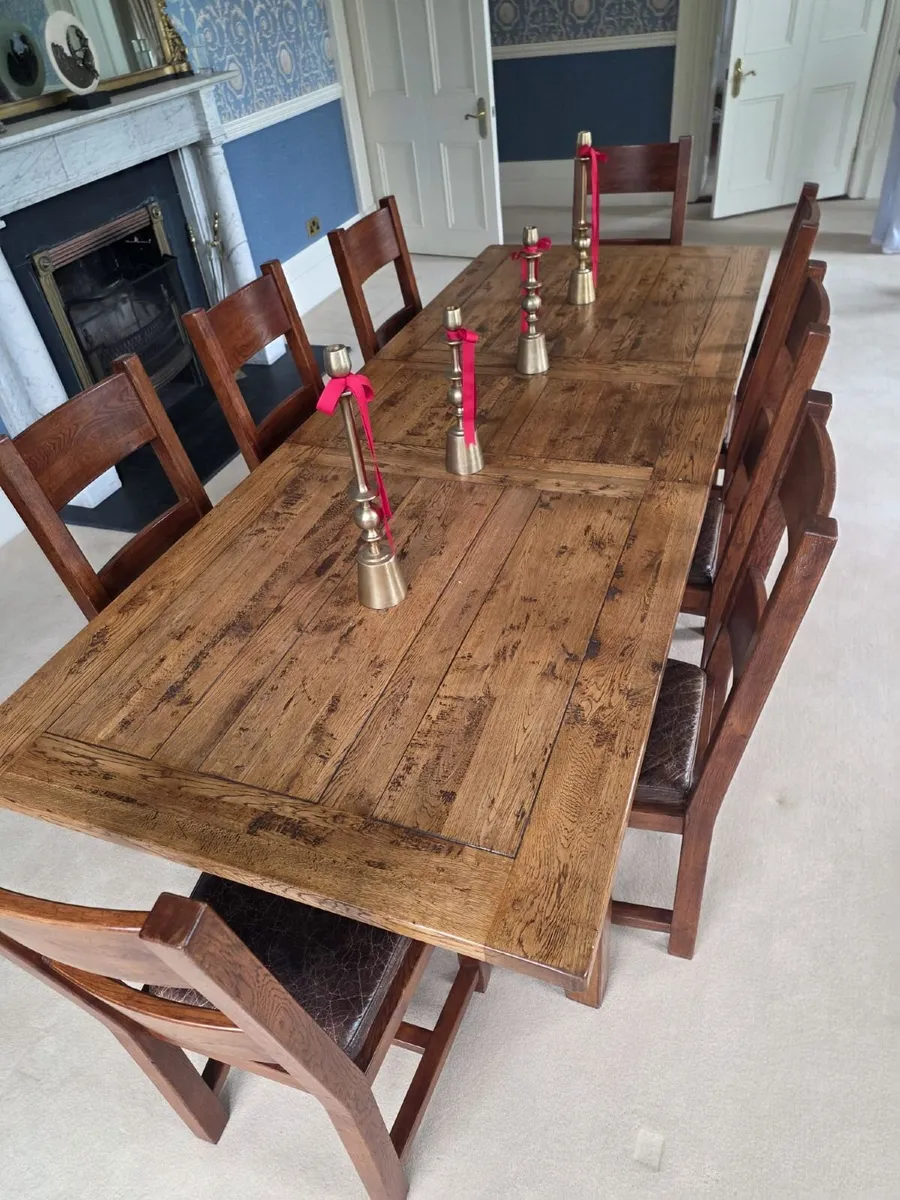 Kitchen table and chairs - Image 2