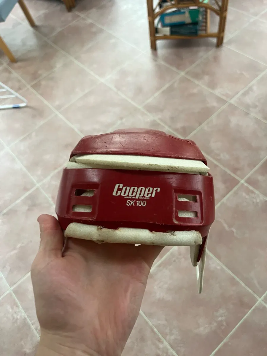 Red oldstyle - Image 1